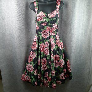 Ladies Sleeveless Fit And Flare Floral Dress Large